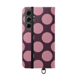 Cover portafoglio in pelle vegana per Samsung Galaxy S24 Plus - Pink Plum Polka Dot